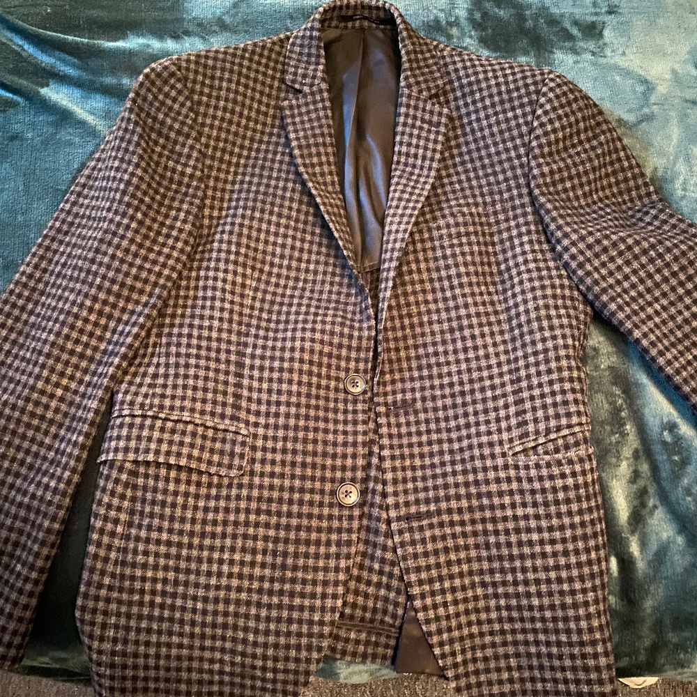 Bar III Checkered Sportcoat